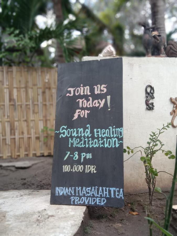 Nelly Homestay Gili Air Bagian luar foto