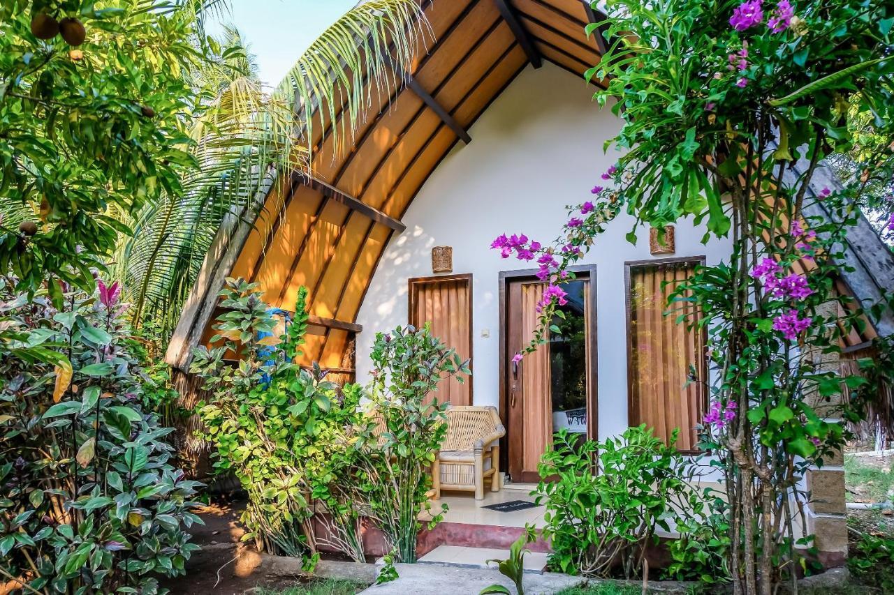 Nelly Homestay Gili Air Bagian luar foto